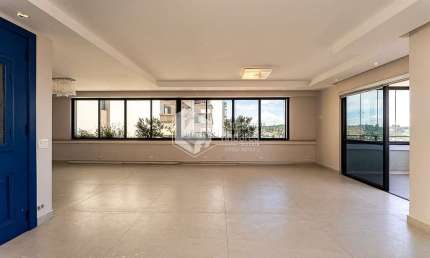 Apartamento tipo para venda em Vila Alexandria com 3 quartos, sendo 1 suíte, 180m²
