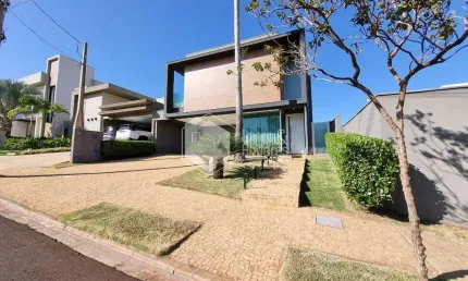 Casa no condomínio Condomínio Bela Città para venda com 4 quartos, sendo 3 suítes, 292m²