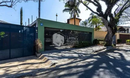 Casa tipo para venda em Vila Romana com 4 quartos, sendo 1 suíte, 428m²