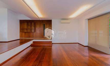 Apartamento tipo para venda com 3 quartos, sendo 3 suítes, 287m²