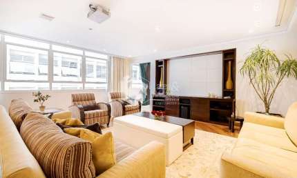 Apartamento tipo para venda com 4 quartos, sendo 2 suítes, 200m²