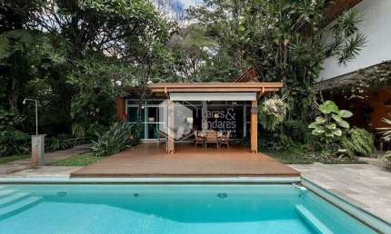 Casa à venda 4 Quartos 1 Suite 3 Vagas 490M² Cidade Jardim São Paulo - SP
