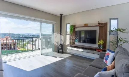 Casa em condomínio para venda com 3 quartos, sendo 1 suíte, 360m²