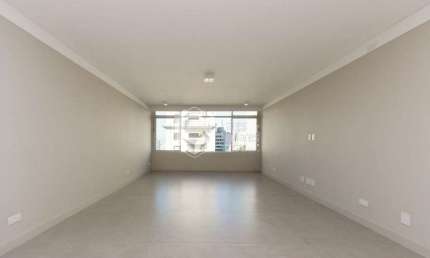 Apartamento tipo para venda com 4 quartos, sendo 1 suíte, 212m²
