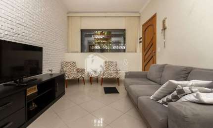 Casa tipo para venda com 3 quartos, sendo 1 suíte, 129m²