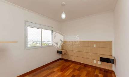 Apartamento tipo para venda com 3 quartos, sendo 1 suíte, 131m²