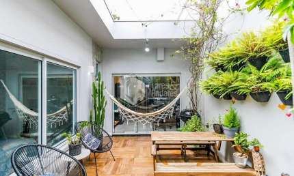 Casa tipo para venda com 2 quartos, sendo 1 suíte, 130m²