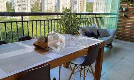 Apartamento tipo para venda com 4 quartos, sendo 2 suítes, 133m²