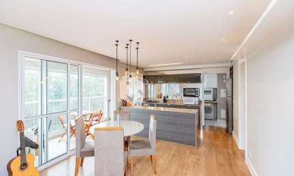 Apartamento tipo para venda com 2 quartos, sendo 2 suítes, 84m²
