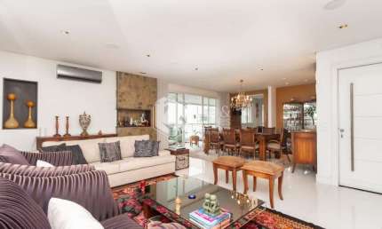 Apartamento tipo para venda com 3 quartos, sendo 3 suítes, 260m²