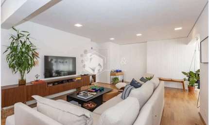 Apartamento tipo para venda com 2 quartos, sendo 2 suítes, 110m²