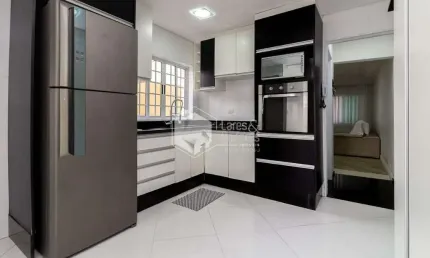 Casa tipo para venda em Vila Bancária Munhoz com 3 quartos, sendo 1 suíte, 330m²