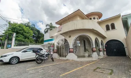 Casa tipo para venda em Vila Mariana com 6 quartos, sendo 2 suítes, 312m²