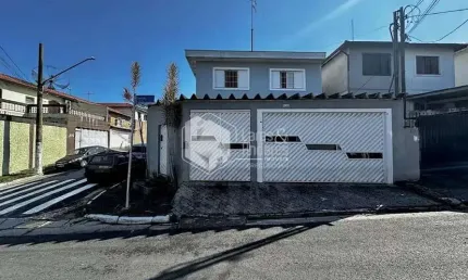 Casa tipo para venda em Vila São Pedro com 4 quartos, sendo 1 suíte, 257m²