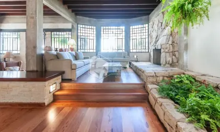 Casa tipo para venda em Jardim Paulistano com 3 quartos, sendo 1 suíte, 230m²