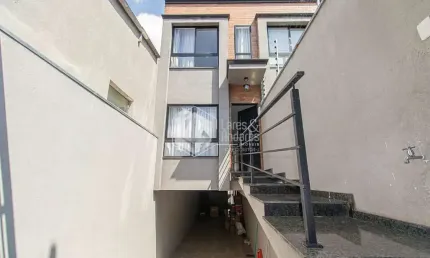 Casa tipo para venda com 3 quartos, sendo 3 suítes, 161m²