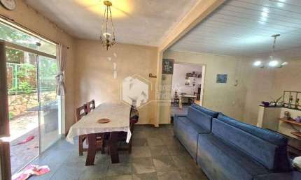 Casa à venda 5 Quartos 1 Suite 3 Vagas 298M² Santa Teresinha São Paulo - SP