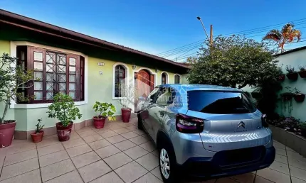 Casa tipo para venda em Vila Friburgo com 3 quartos, sendo 1 suíte, 118m²