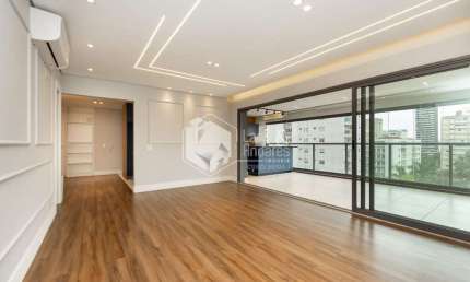 Apartamento tipo para venda com 4 quartos, sendo 2 suítes, 162m²