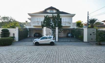 Casa em Condomínio à venda 4 Quartos 4 Suites 1 Vaga 450M² Caxingui São Paulo - SP