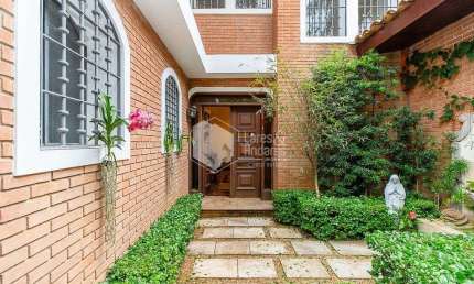 Casa à venda 4 Quartos 2 Suites 4 Vagas 641M² Jardim Leonor São Paulo - SP