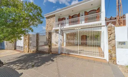 Sobrado para venda em Jardim Nova Europa com 4 quartos, sendo 1 suíte, 248m²