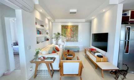 Apartamento tipo para venda em Vila Cordeiro com 2 quartos, sendo 2 suítes, 74m²