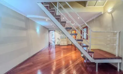 Casa tipo para venda em planalto paulista com 3 quartos, sendo 1 suíte, 159m²