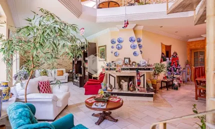 Casa tipo para venda em Bela Aliança com 4 quartos, sendo 3 suítes, 420m²