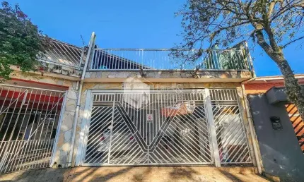 Sobrado para venda em conjunto residencial vista verde com 3 quartos, sendo 1 suíte, 101m²