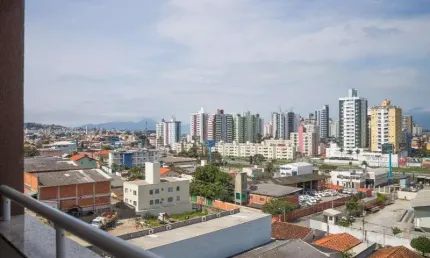 2 dorm/ 1 suíte lazer completíssimo , sacada om churrasqueira - barreiros- sj/sc