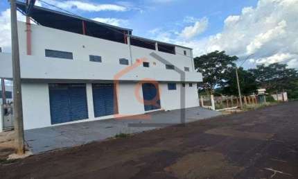 Espacoso Barracao Comercial no Jardim do Carmo, Araraquara