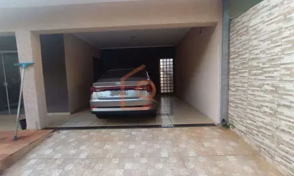 Casa a venda no Jardim Santa Julia, Araraquara - Excelente localizacao!