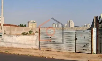 Terreno à venda na Avenida José Nogueira Neves, 372, Vila Melhado, Araraquara por R$ 250.000
