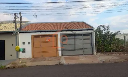 Casa com 2 quartos à venda na Avenida Moacyr Camargo Barbosa, 171, Jardim Nova Araraquara, Araraquara, 196 m2 por R$ 280.000