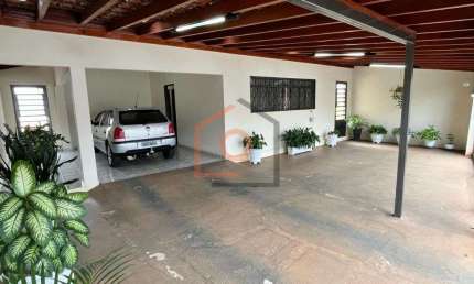 Casa com 2 quartos à venda na Rua Professor Clemente Segundo Pinho, 468, Jardim Paulistano (Vila Xavier), Araraquara