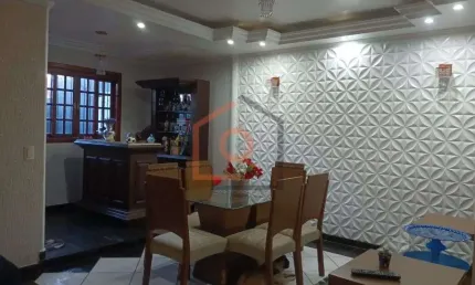 Casa com 3 quartos à venda na Rua Francisco Mazzei, 858, Jardim dos Manacás, Araraquara, 181 m2 por R$ 480.000