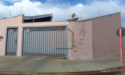 Casa com 2 quartos à venda na Rua Paschoal Meaulo, 358, Jardim Maria Luiza, Araraquara, 136 m2 por R$ 350.000