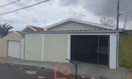 Casa com 3 quartos à venda na Rua São Pedro, 71, Vila Santa Maria (Vila Xavier), Araraquara, 232 m2 por R$ 380.000