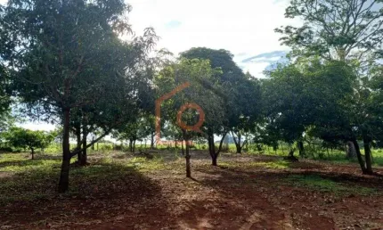 Chácara / sítio à venda na Estrada Abílio Augusto Corrêa, 01, Machados, Araraquara, 21000 m2 por R$ 750.000