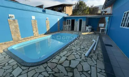 Casa com 3 quartos à venda na Rua Peru, Nações, Balneário Camboriú