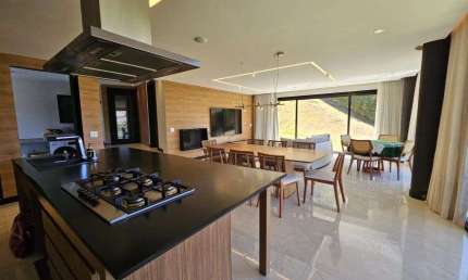 Casa - Conforto e uma vista inesquecível! Casa à venda no Villagio Verde – Pedra Azul | ES