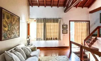 Casa de Alto padrão - Exclusividade e tranquilidade em cada horizonte⁸