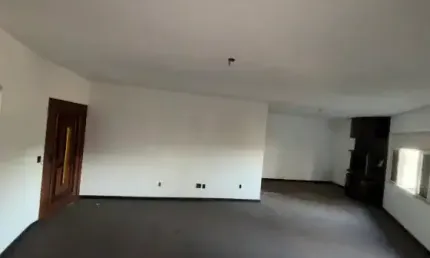 Oportunidade Exclusiva em Barro Vermelho – Casa Duplex com 396 m²!