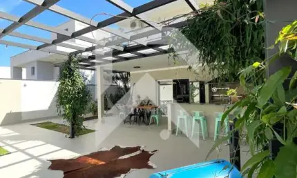 Casa à venda no condomíno quintas do lago - 3 quartos, 250m2 - permuta