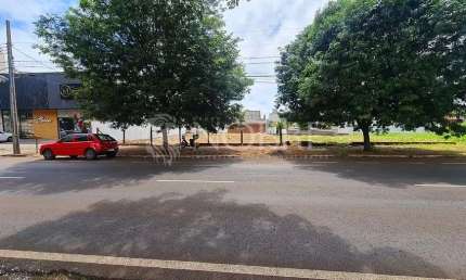 Terreno comercial à venda na Avenida Doutor Gastão Vidigal, Zona 08, Maringá