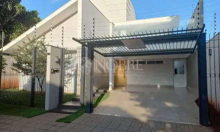 Casa com 4 quartos à venda na Rua 8 de Setembro, Jardim Alamar, Maringá