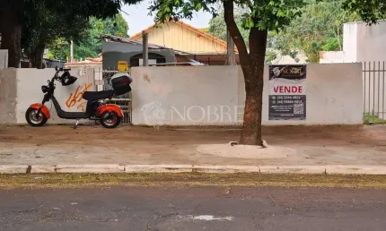 Terreno comercial à venda na Avenida São Domingos, Vila Morangueira, Maringá