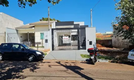 Casa com 3 quartos (1 suíte) na região do clube olímpico