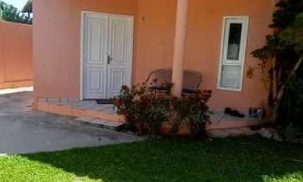 Casa para Venda em Porto Seguro, Taperapuan, 3 dormitórios, 1 suíte, 3 banheiros, 1 vaga